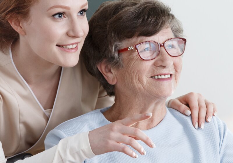 Mehr über die Prüfung und Beratung von Alters- und Pflegeheime